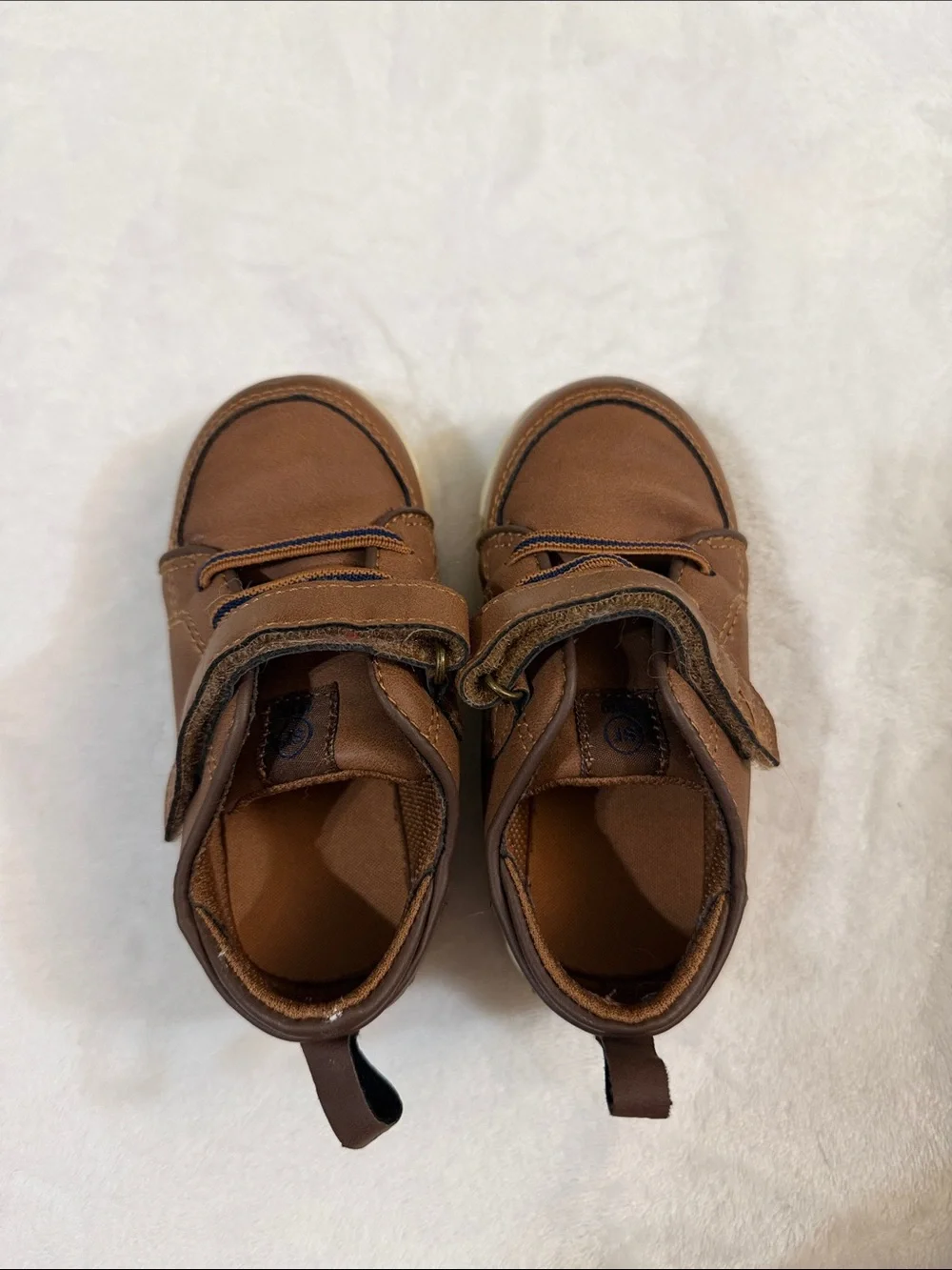 Stride Rite boys Ethan Brown Casual Hook-and-Loop Velcro Leather shoes size 7